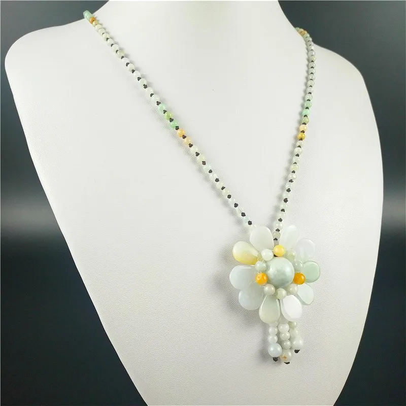 Certified Birmese Jade Zonnebl - Necklace Pendant recensie en prijs